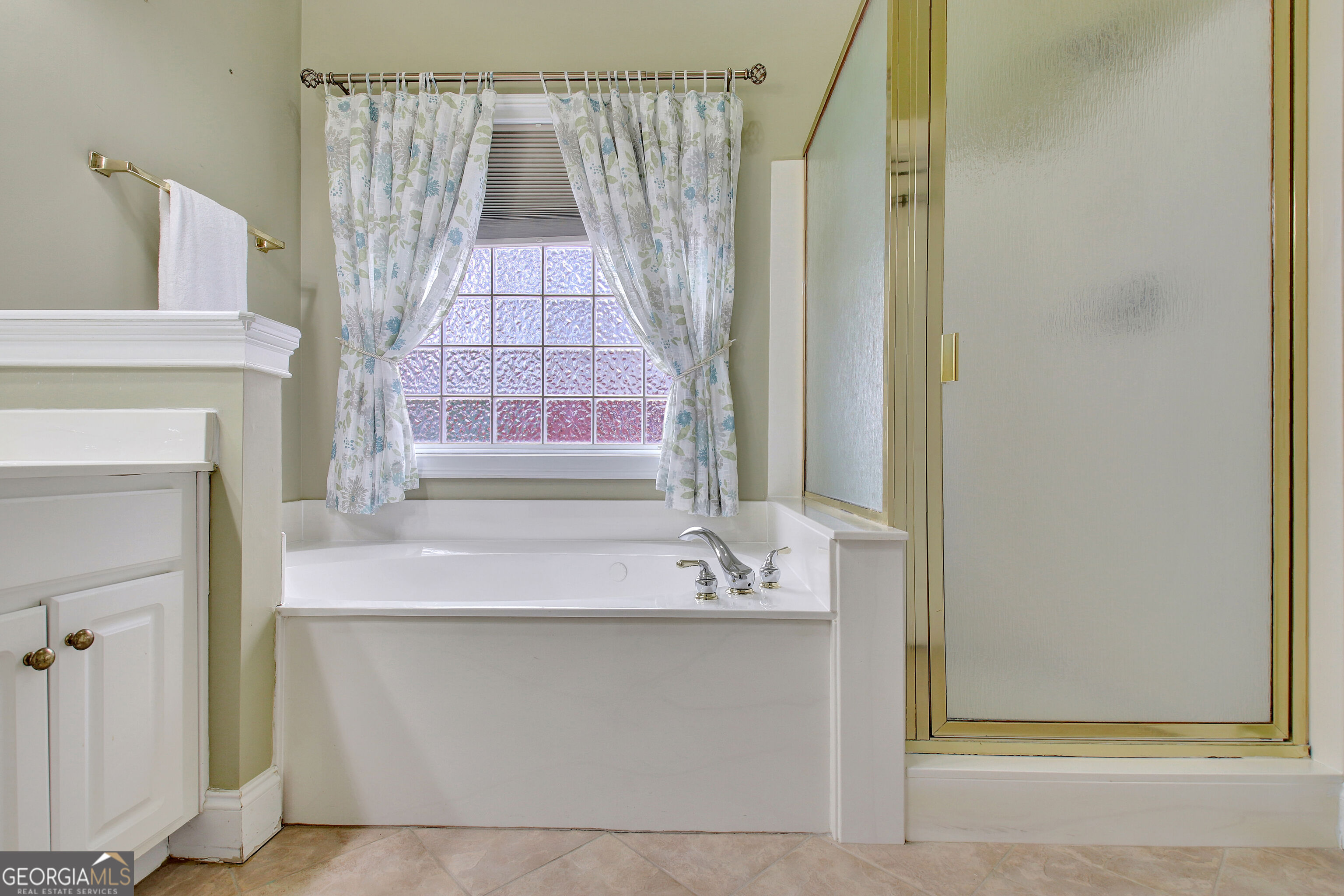 216 Ashton Park Property Photo 30