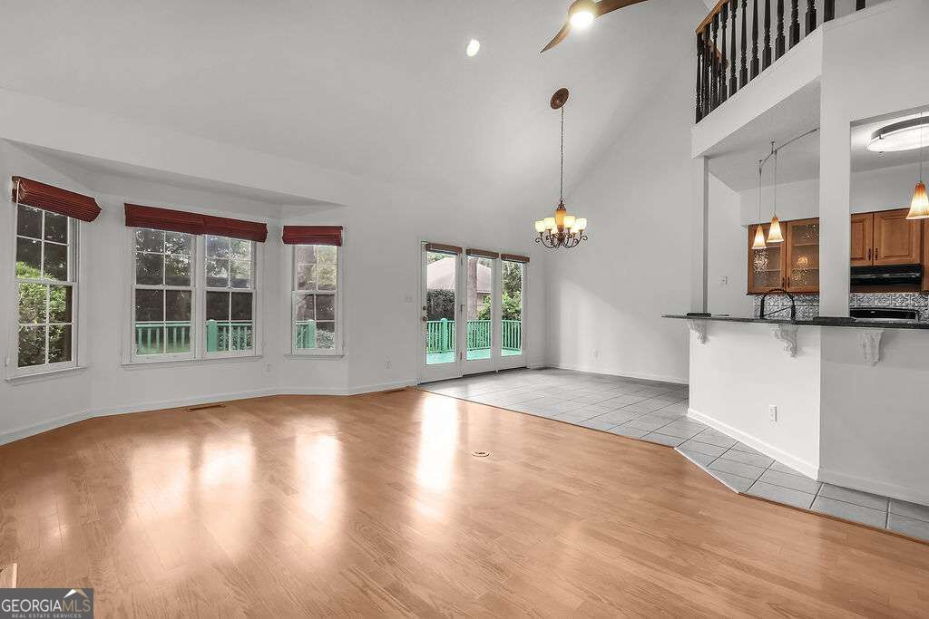 230 Lyman Hall Property Photo 30