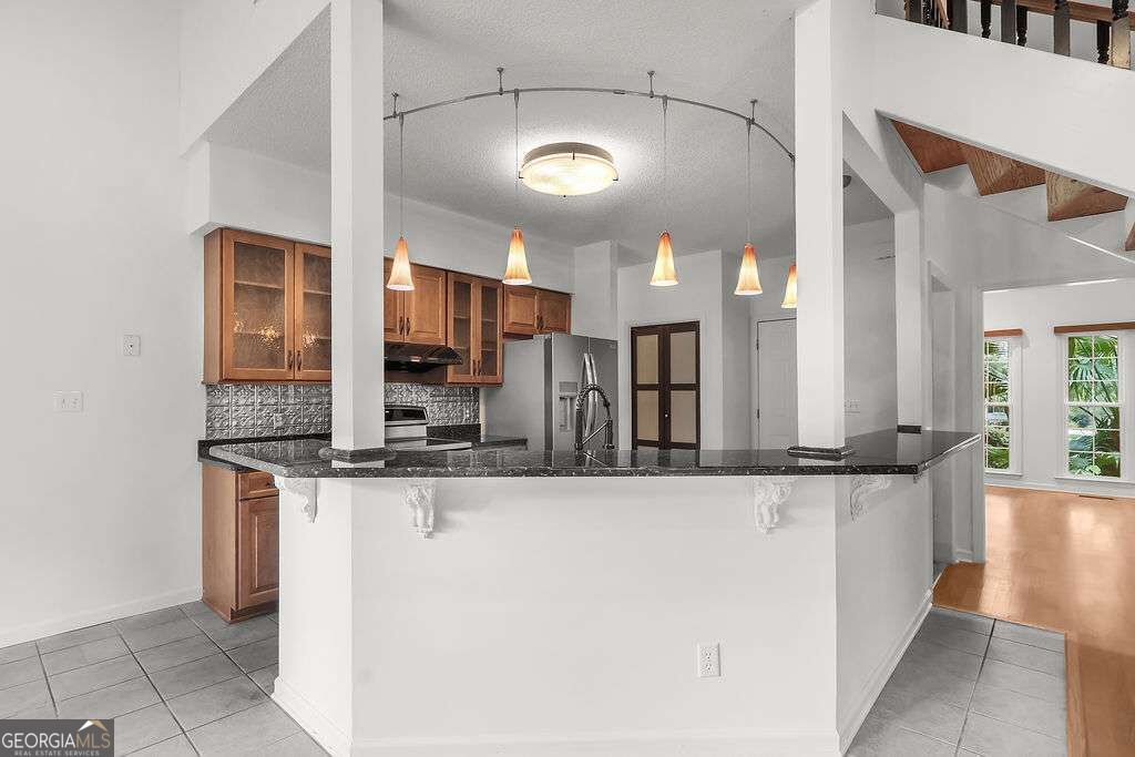 230 Lyman Hall Property Photo 38