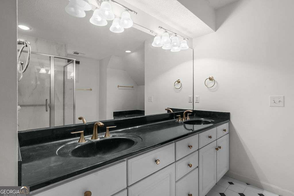 230 Lyman Hall Property Photo 70