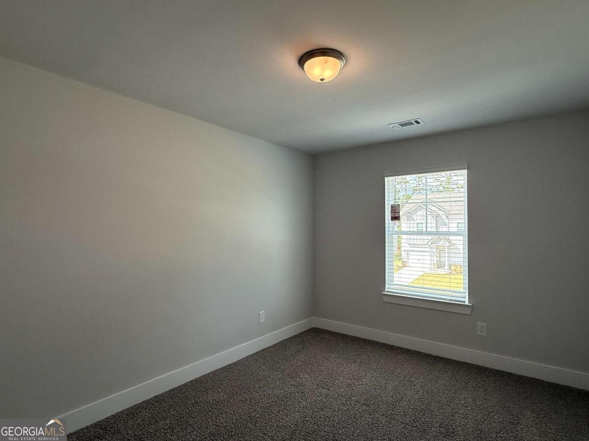 93 Maple Trail Property Photo 18