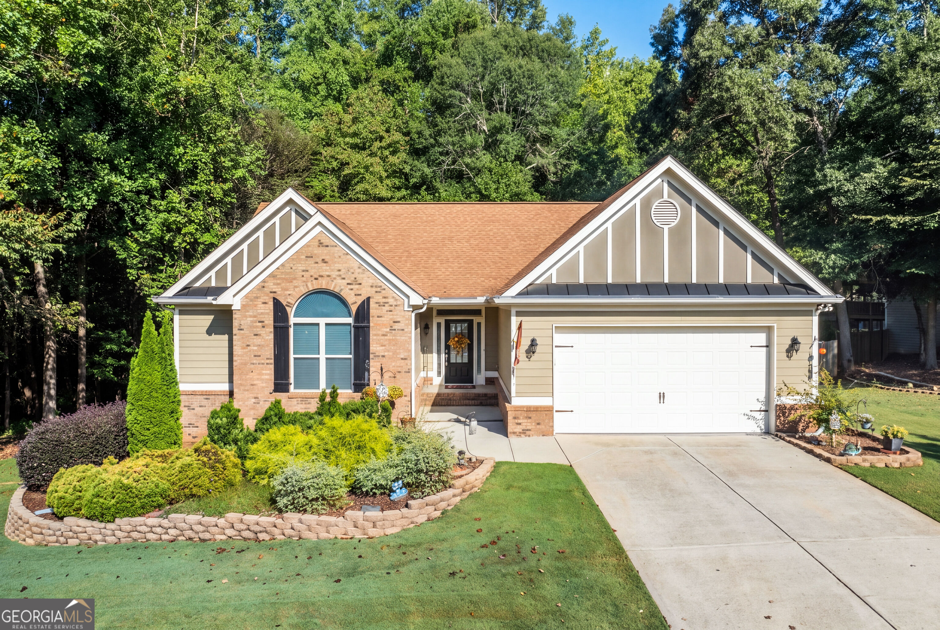 833 Caleb Drive Property Photo 1