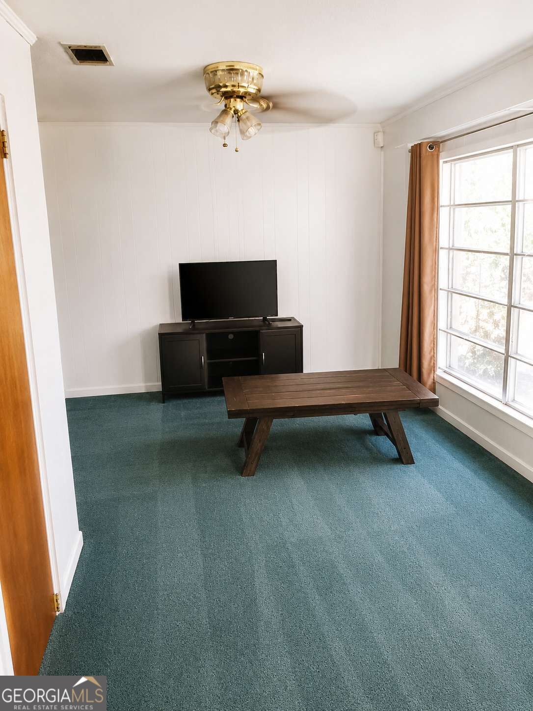 1002 N Carroll Street Property Photo 4