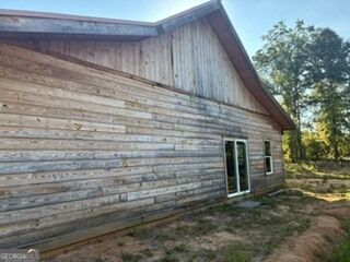 1920 Hwy 18 E Property Photo 2