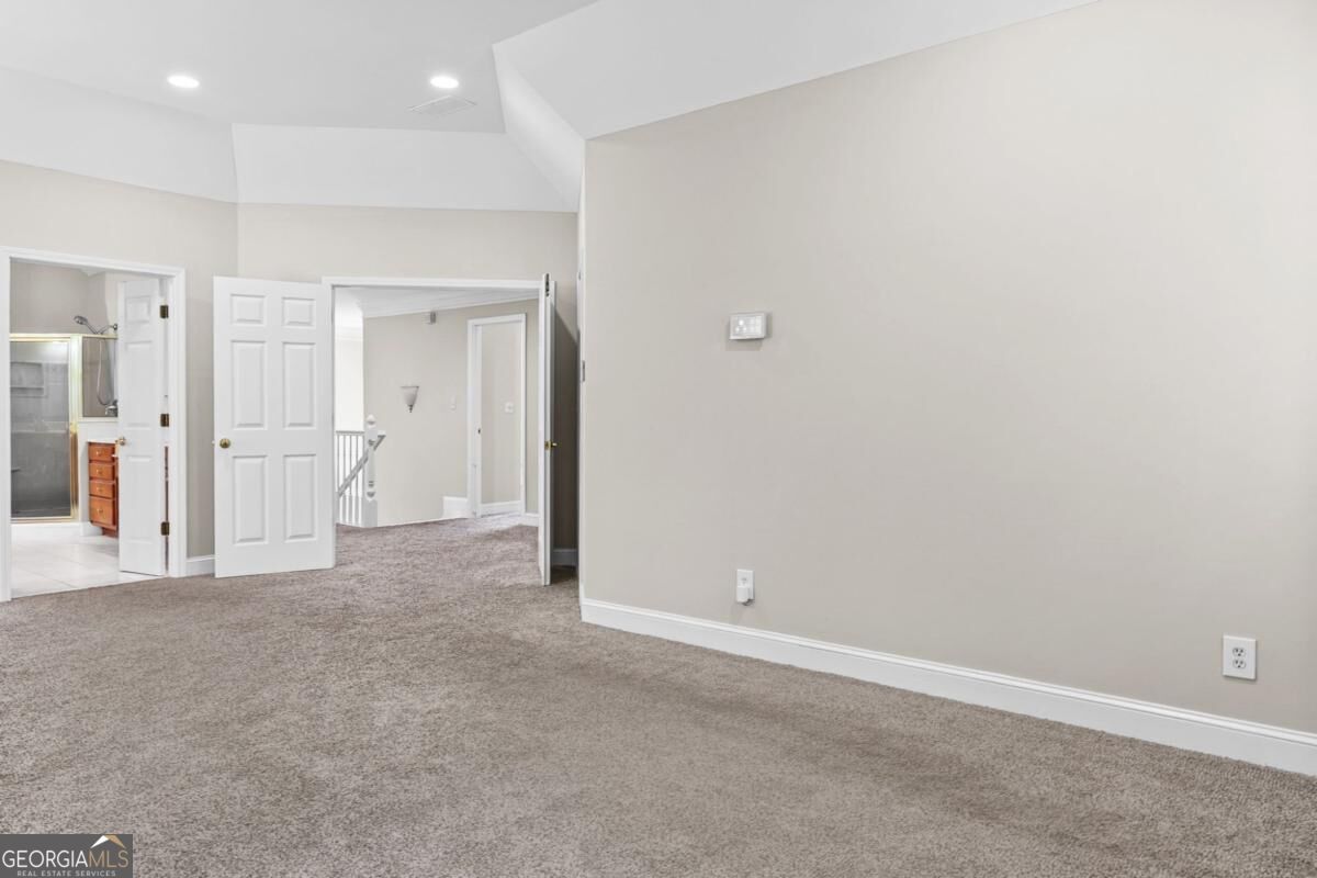 408 Castle Rock Property Photo 25