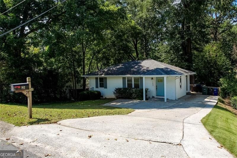 162 Scott Drive Se Property Photo 2