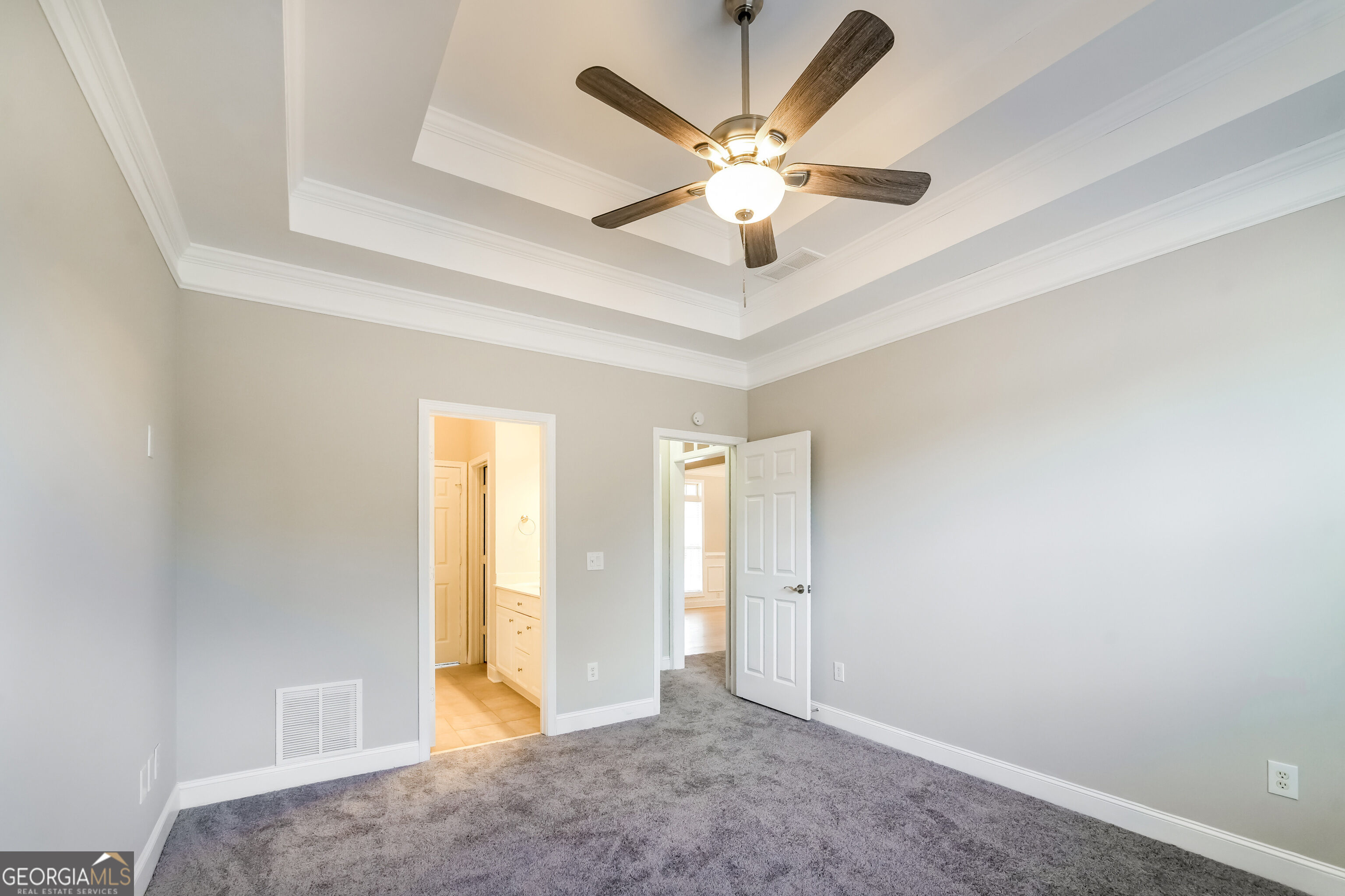 44 Colonial Circle Nw Property Photo 10