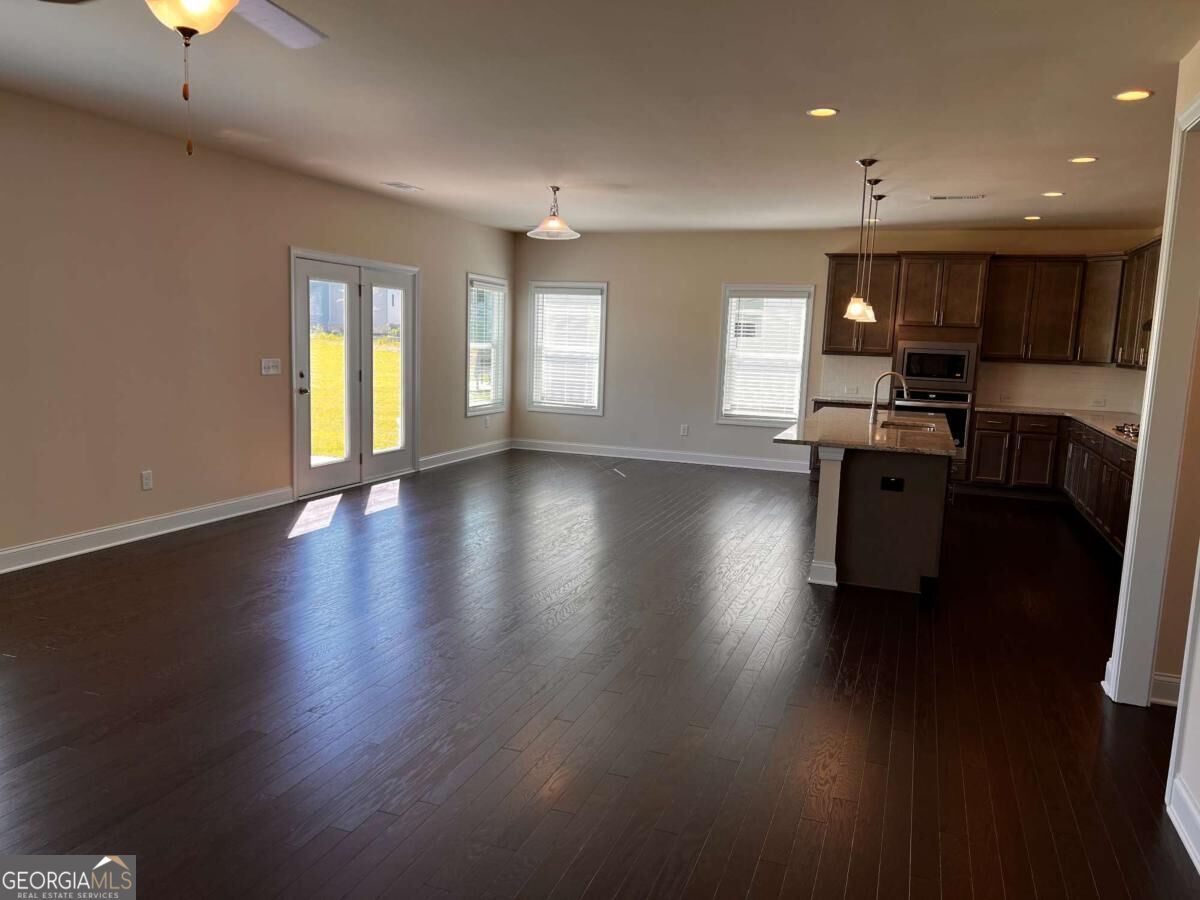 3755 Crestland Lane Property Photo 6