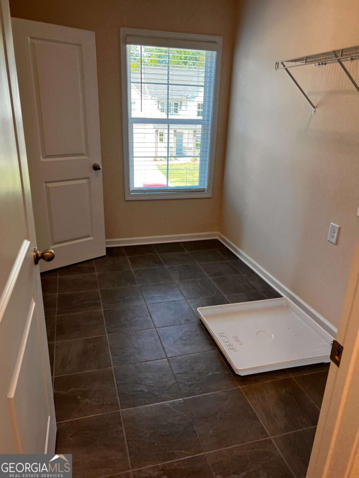 3755 Crestland Lane Property Photo 13