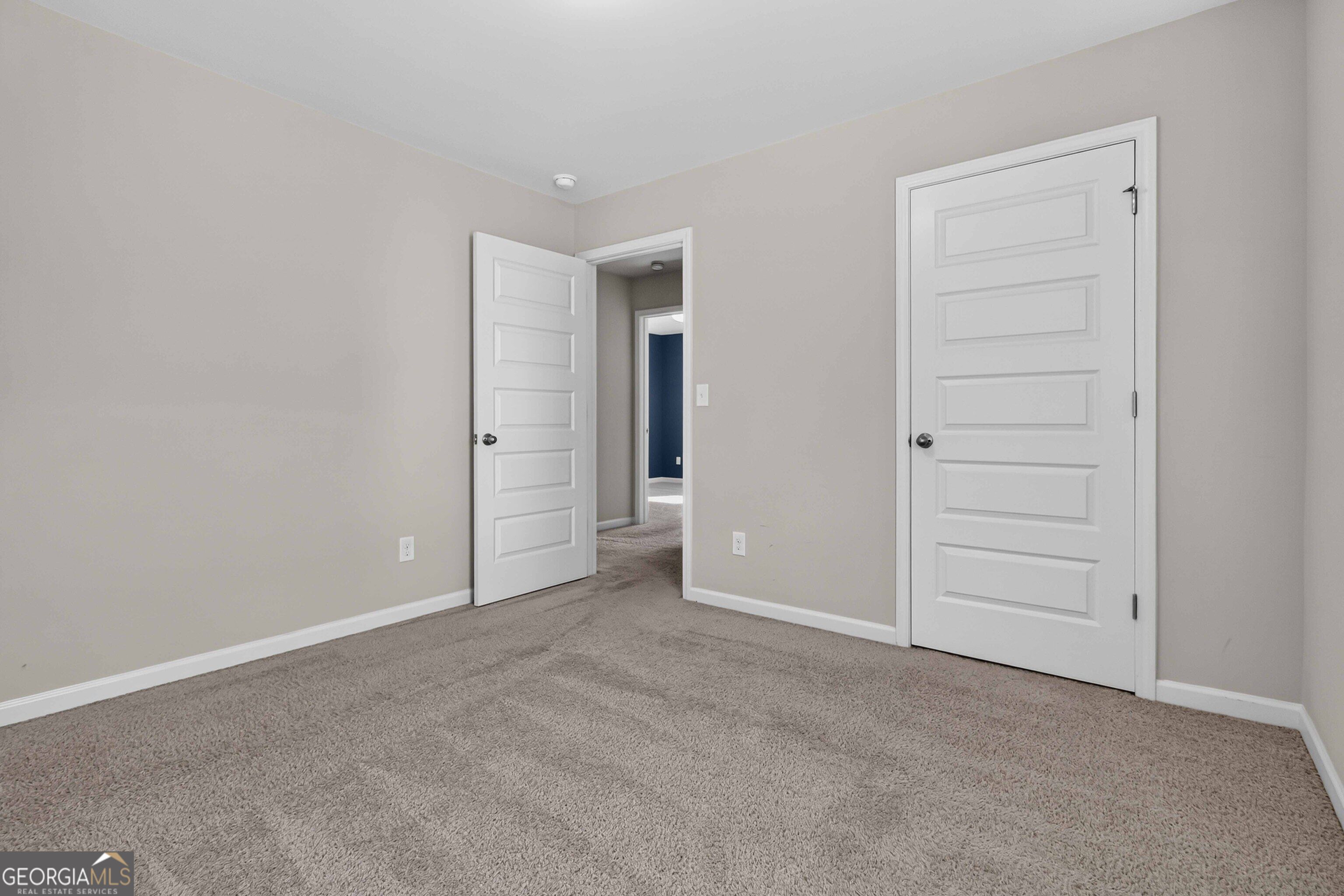 3744 Hampshire Walk Sw Property Photo 13