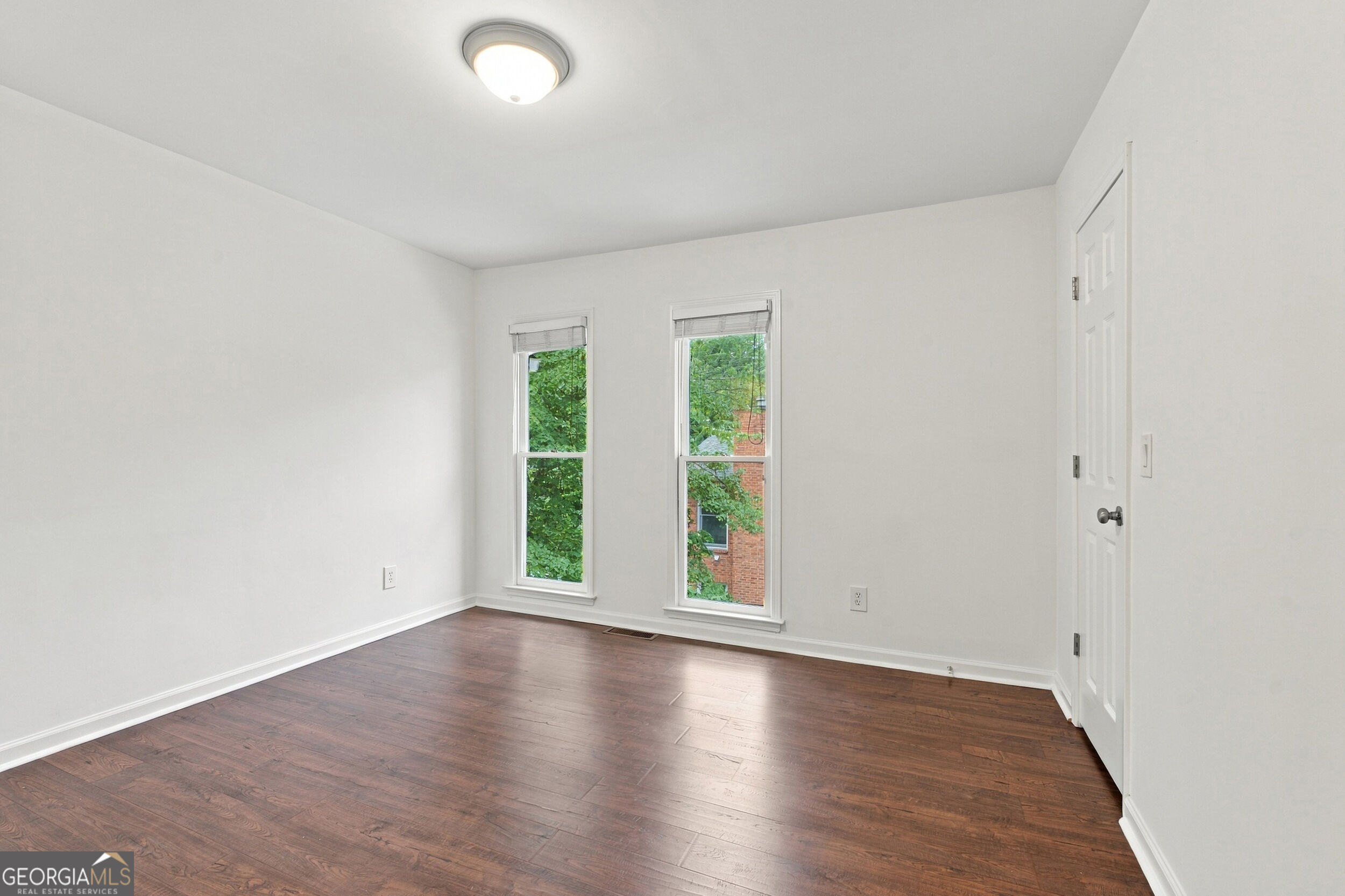 653 Park Village Drive Ne Property Photo 21