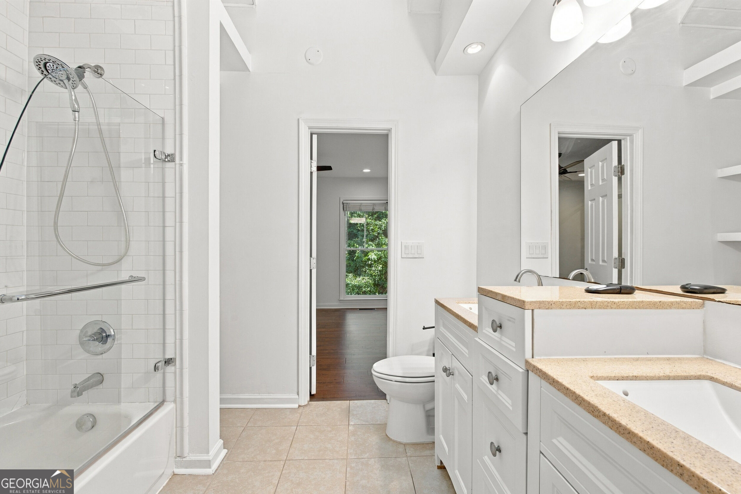 653 Park Village Drive Ne Property Photo 23