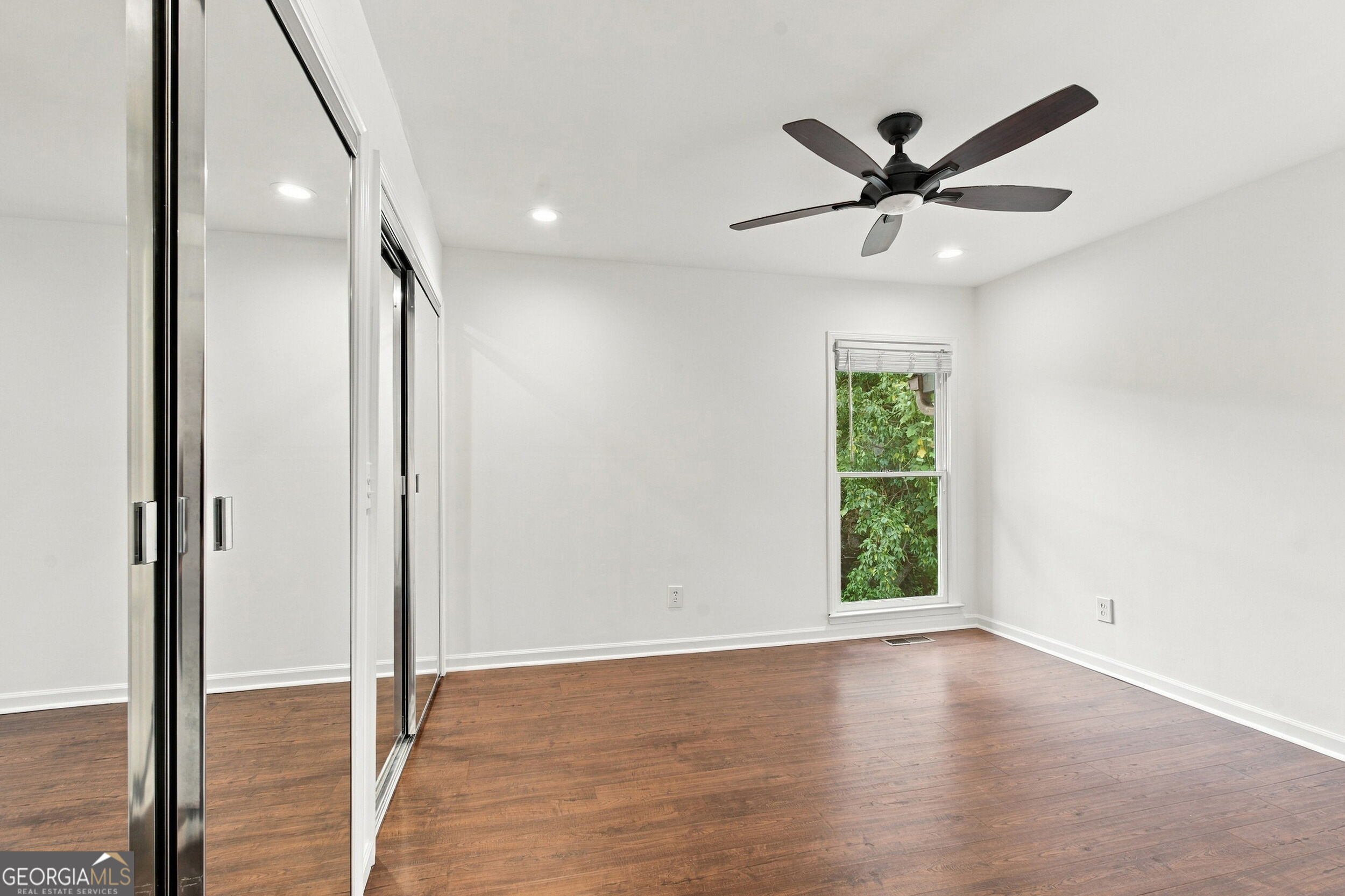 653 Park Village Drive Ne Property Photo 29