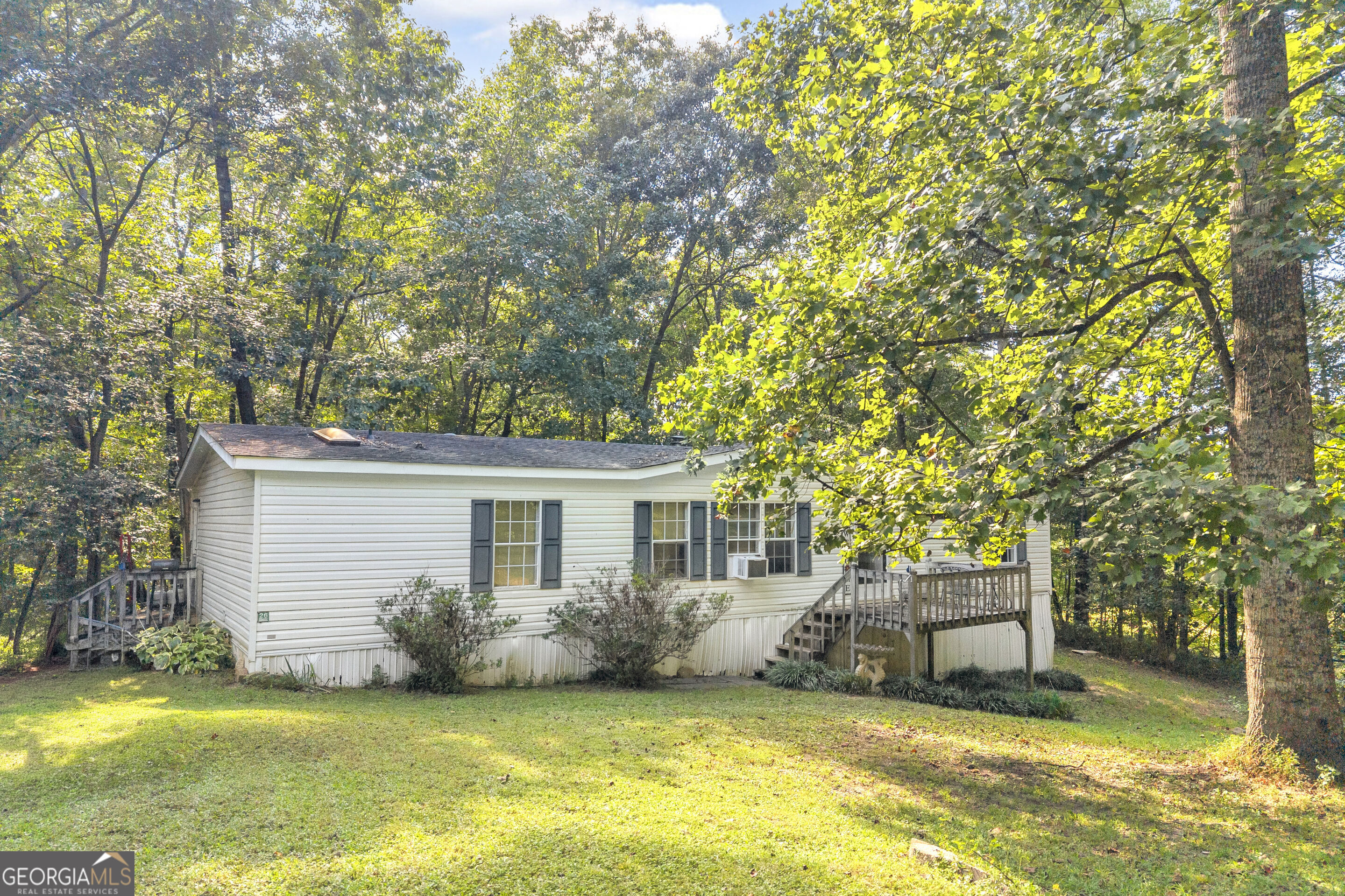 281 Summit Drive Property Photo 1