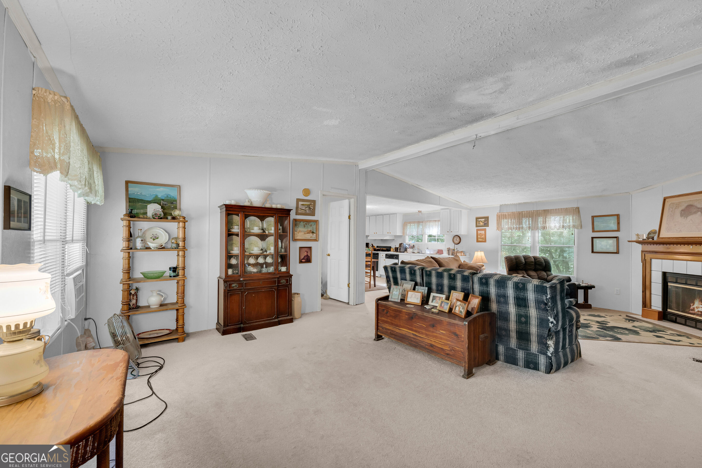 281 Summit Drive Property Photo 6