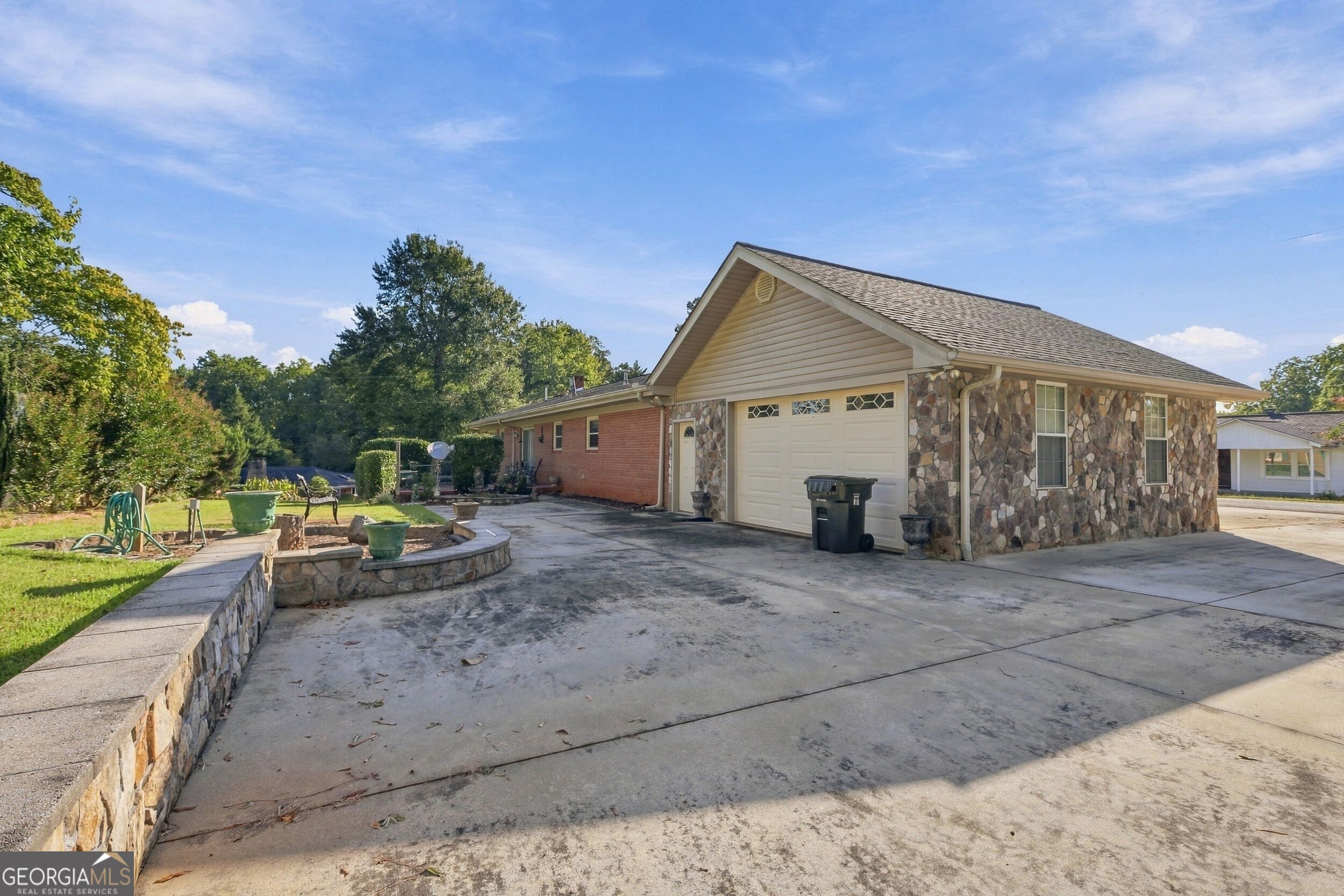 49 Jones Street Property Photo 28