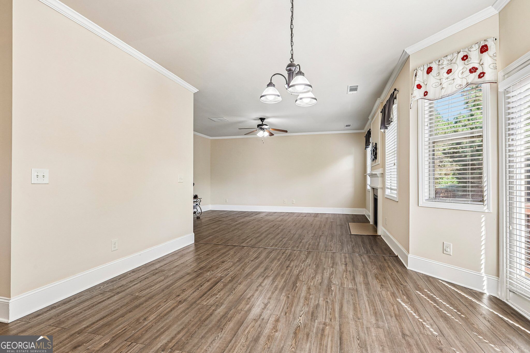 202 Inverness Avenue Property Photo 16