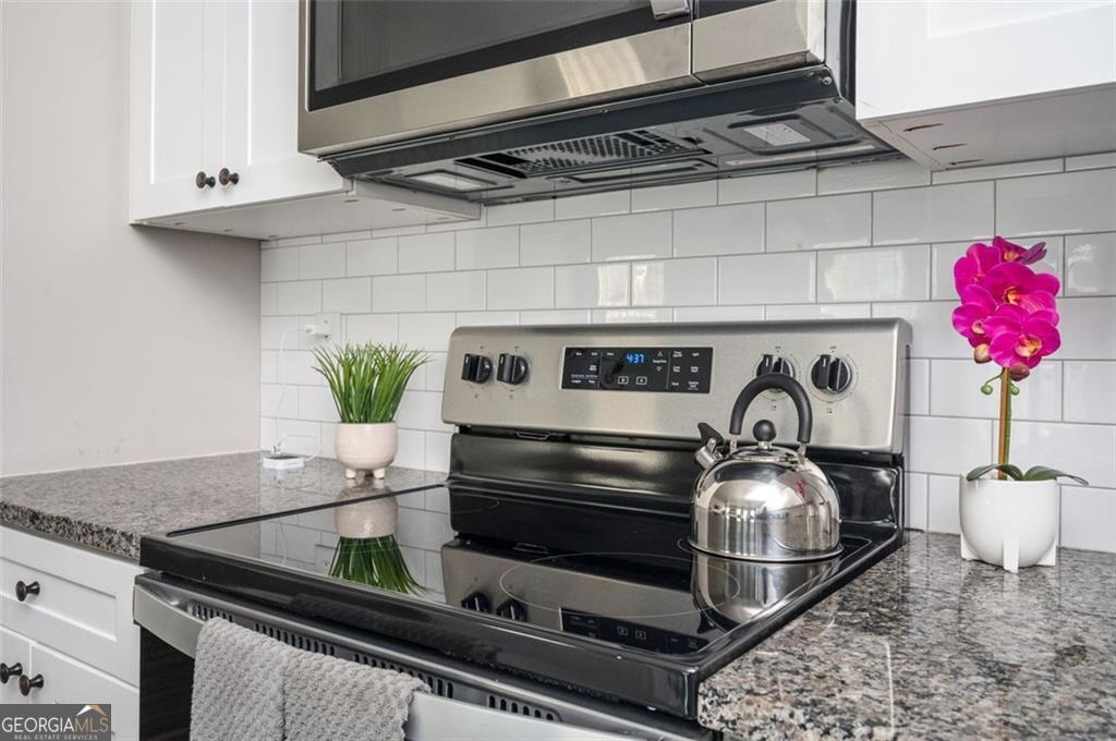 7126 Chara Lane # 1004 Property Photo 7