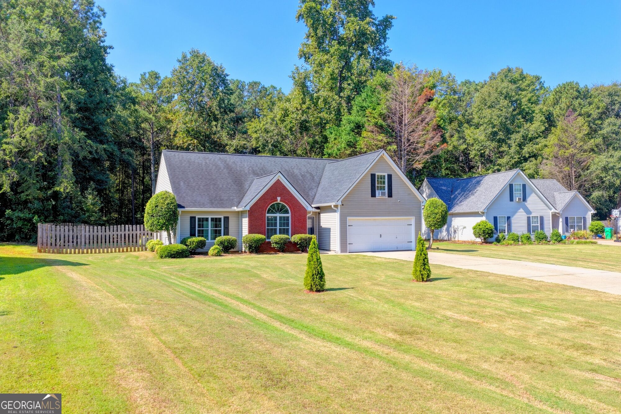 5496 Amber Cove Way Property Photo 1