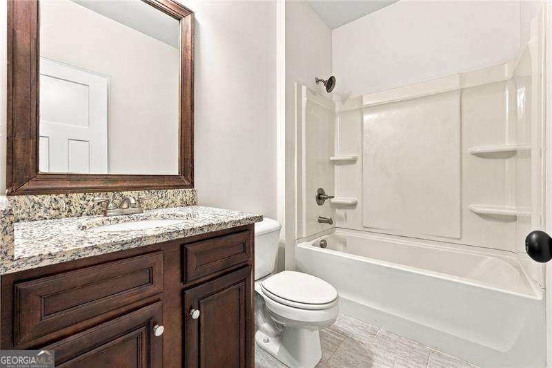 423 Spring Lake Hills Property Photo 22