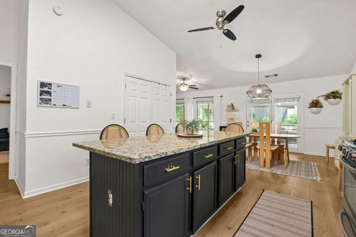 255 Paris Drive Property Photo 15