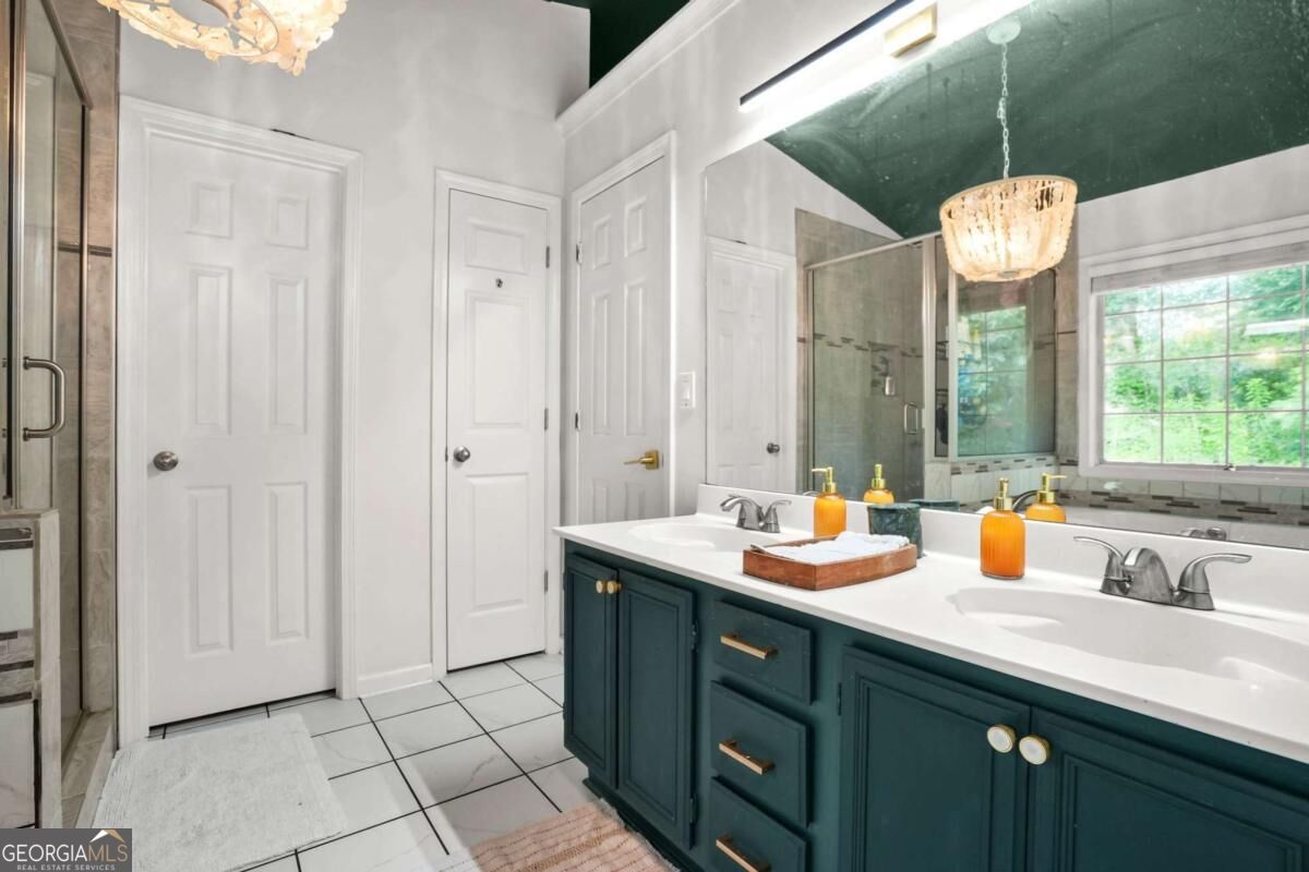 255 Paris Drive Property Photo 22