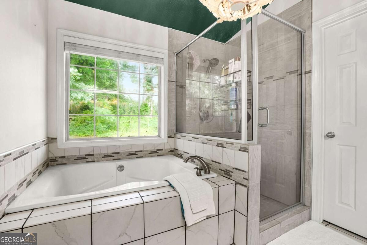 255 Paris Drive Property Photo 24