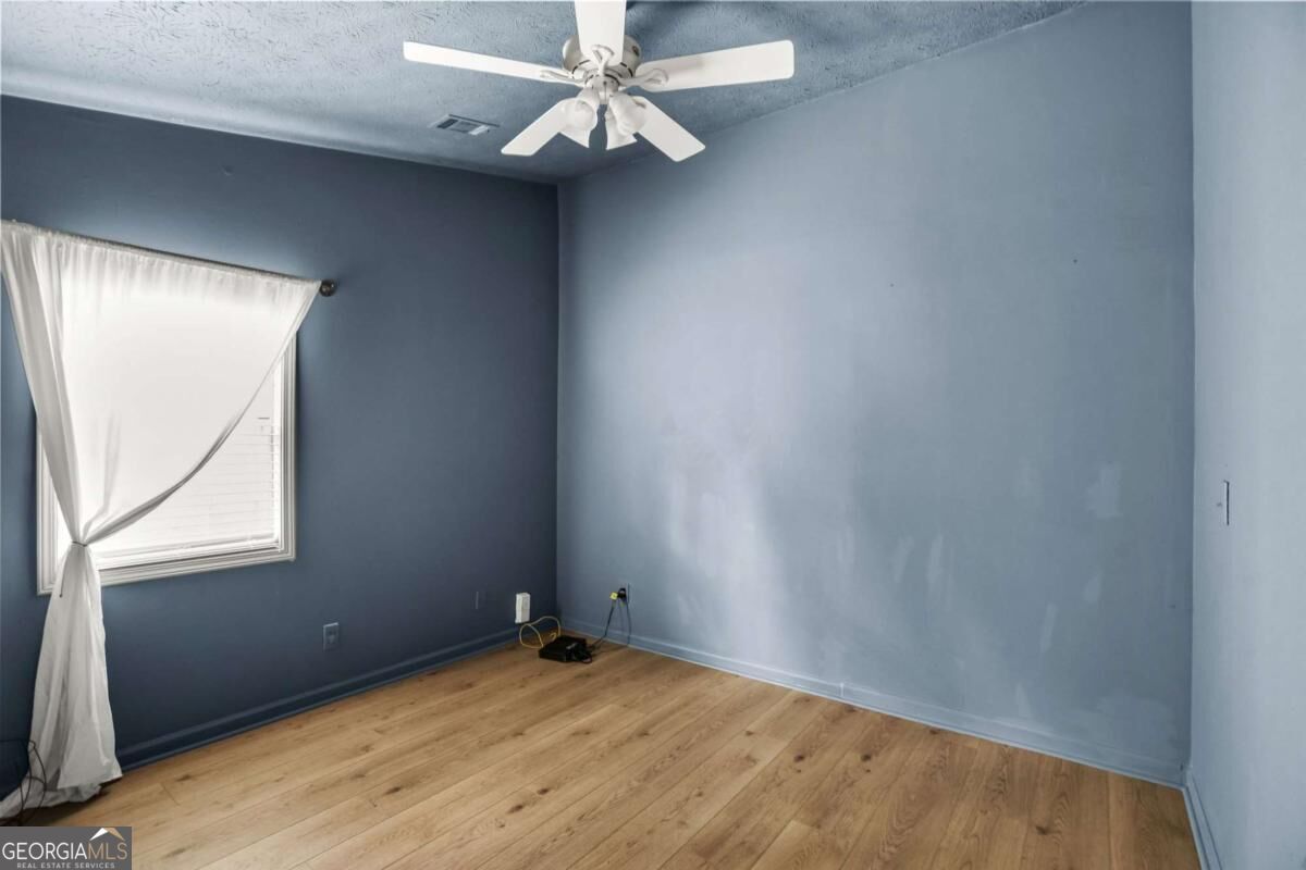 255 Paris Drive Property Photo 32