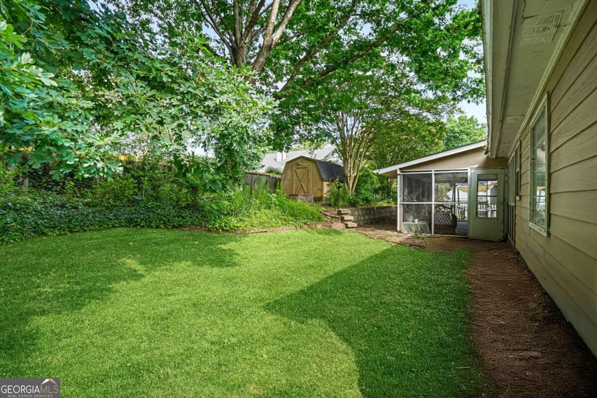 255 Paris Drive Property Photo 37