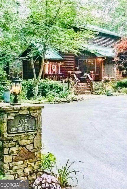 205 Minnehaha Trail Property Photo 1