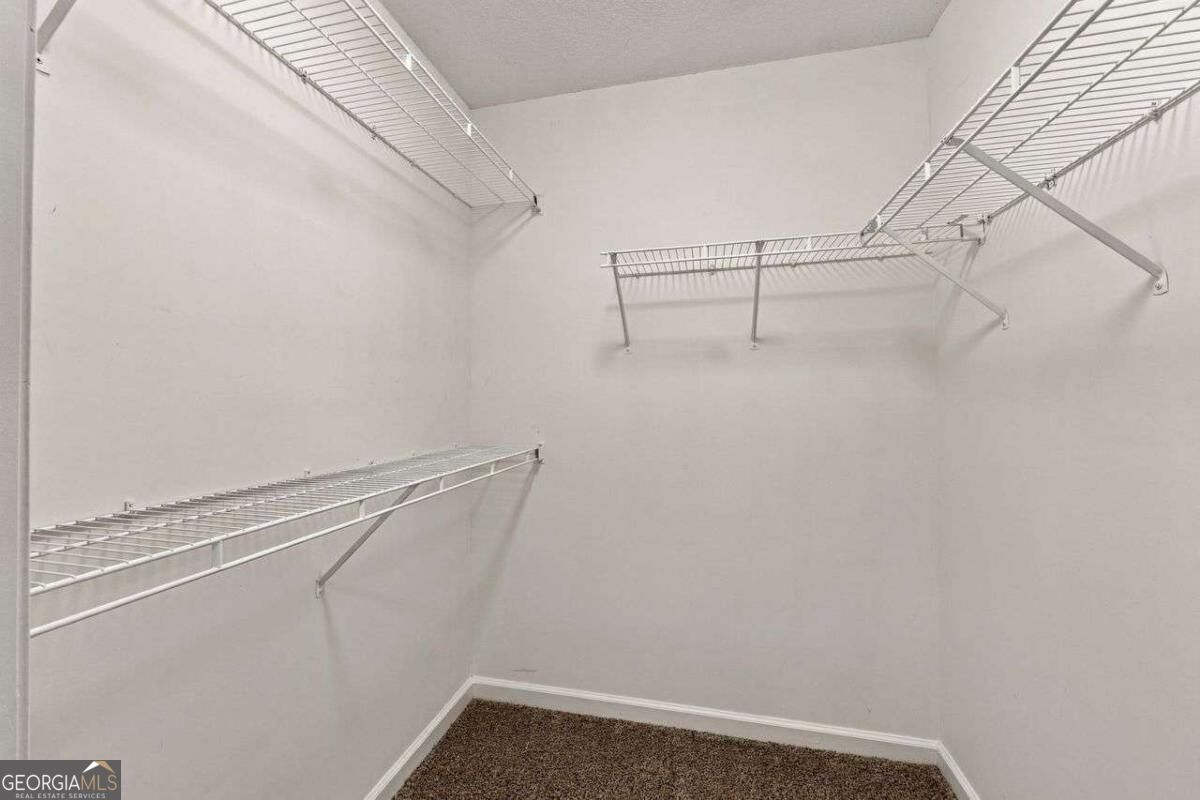 2670 Fort Apachee Trail Property Photo 12