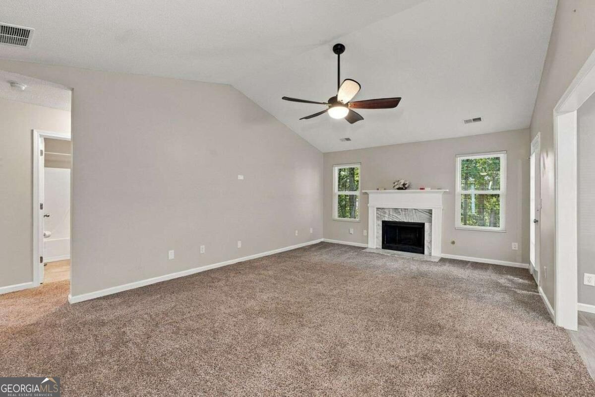 2670 Fort Apachee Trail Property Photo 19