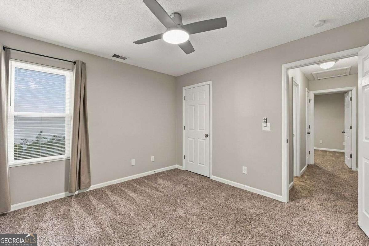 2670 Fort Apachee Trail Property Photo 23