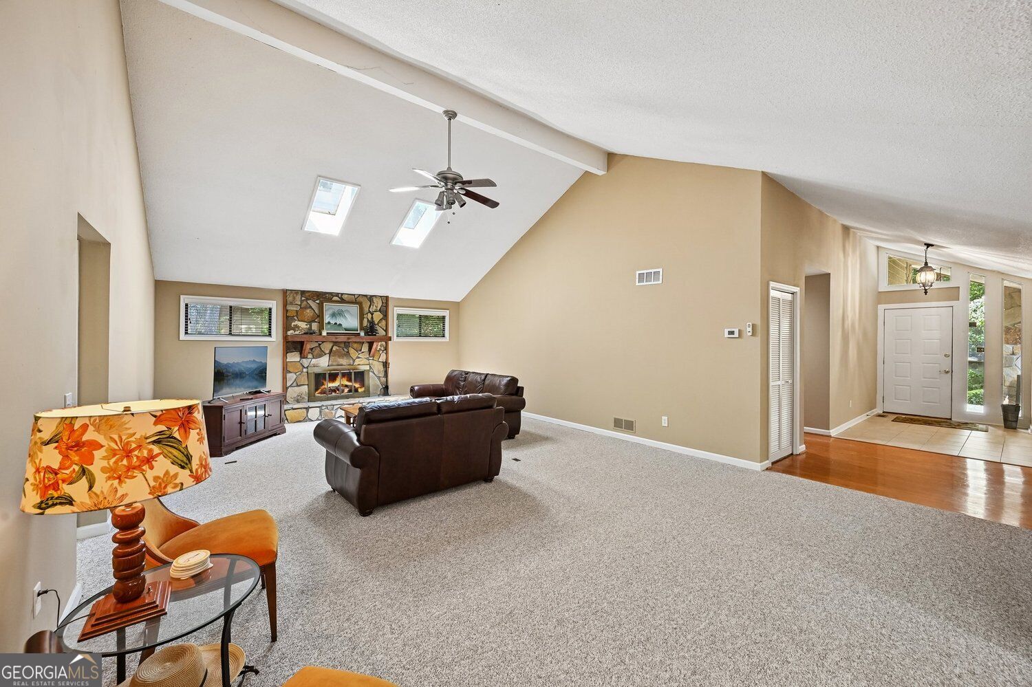 1008 Muirfield Drive Ne Property Photo 8