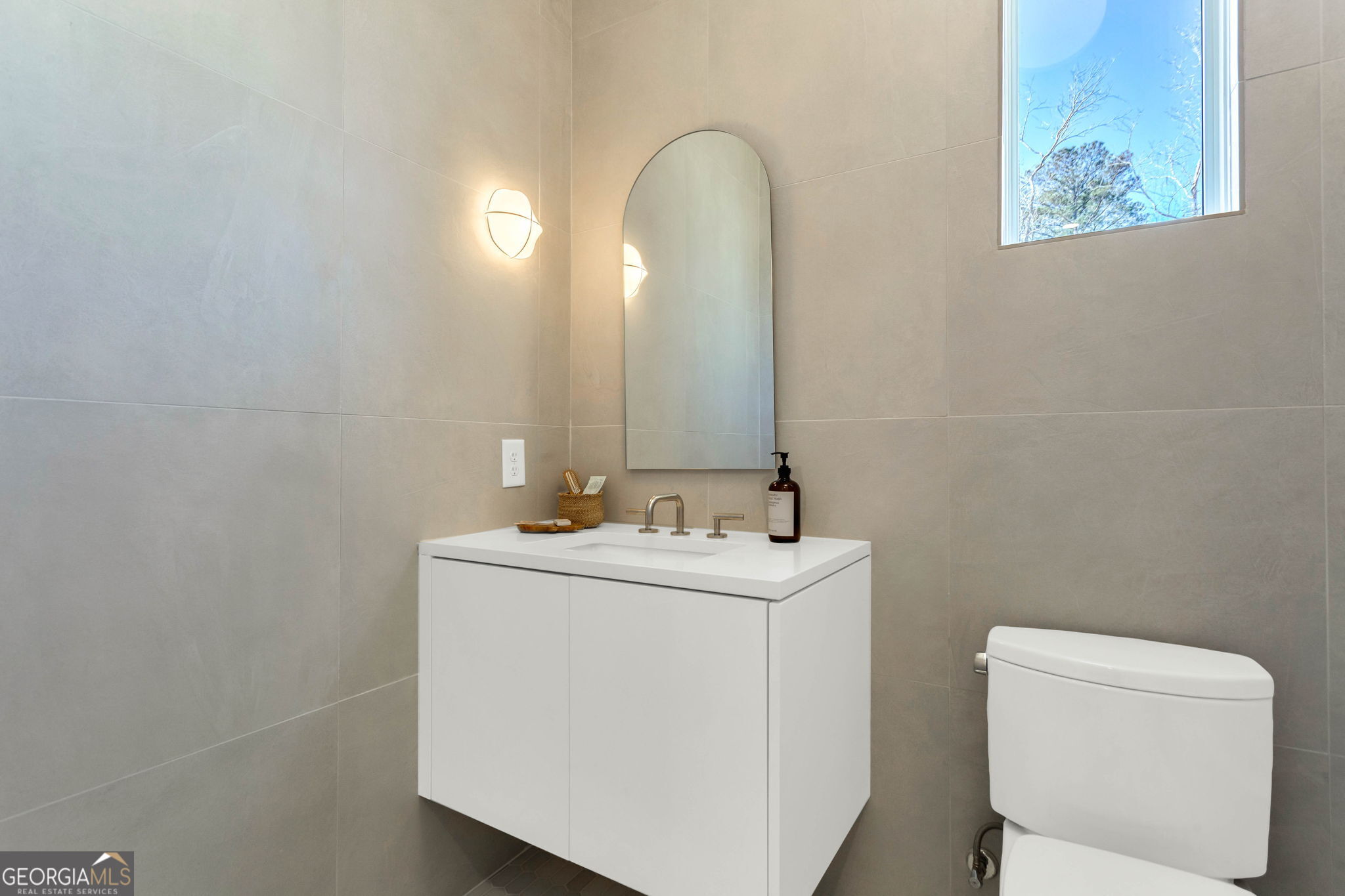 1188 Mado Loop Property Photo 17