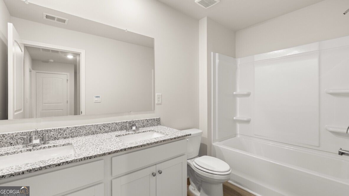 2366 Carlton Parkway Property Photo 21