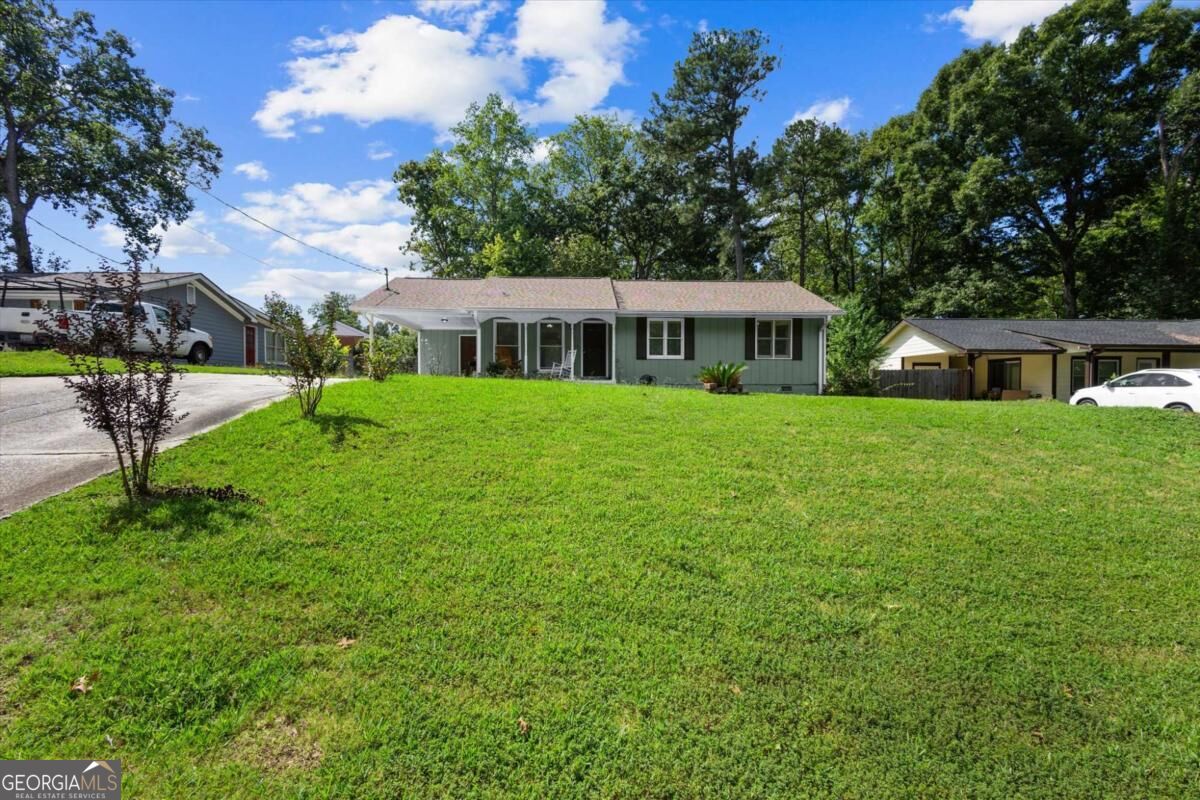 413 Hemlock Drive Property Photo 4