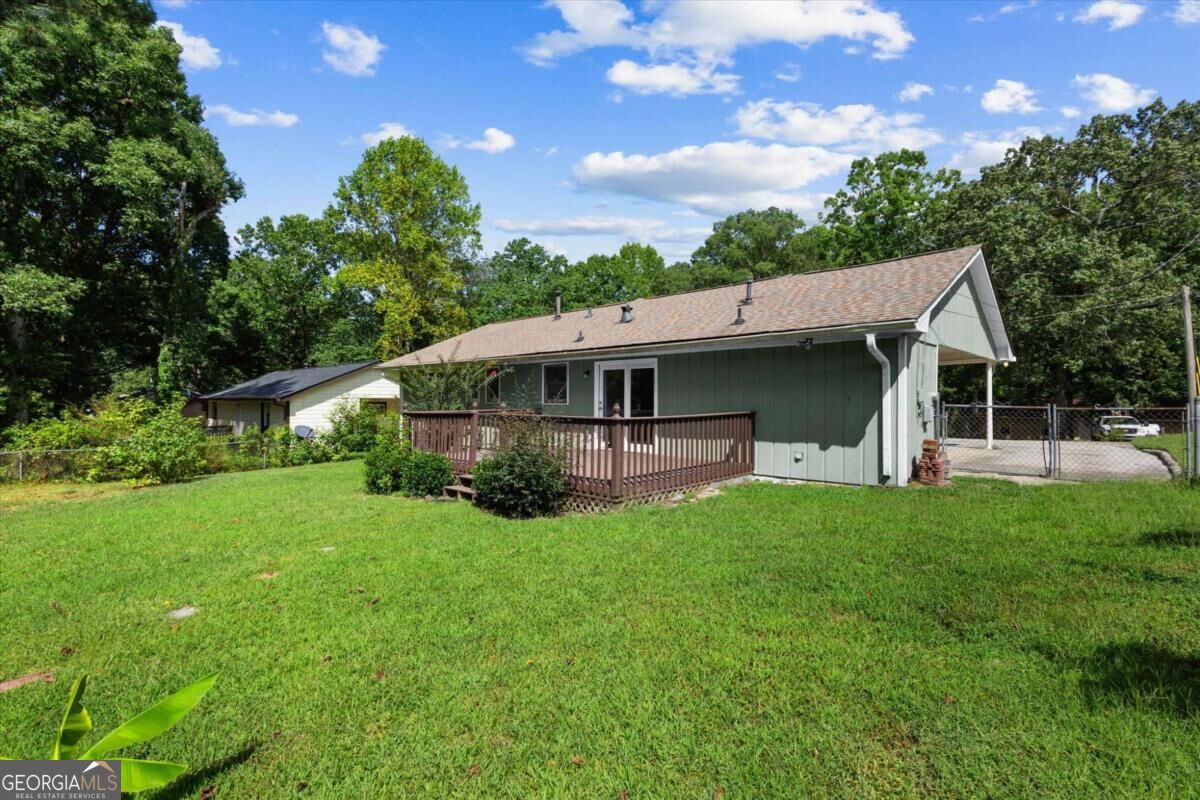 413 Hemlock Drive Property Photo 8