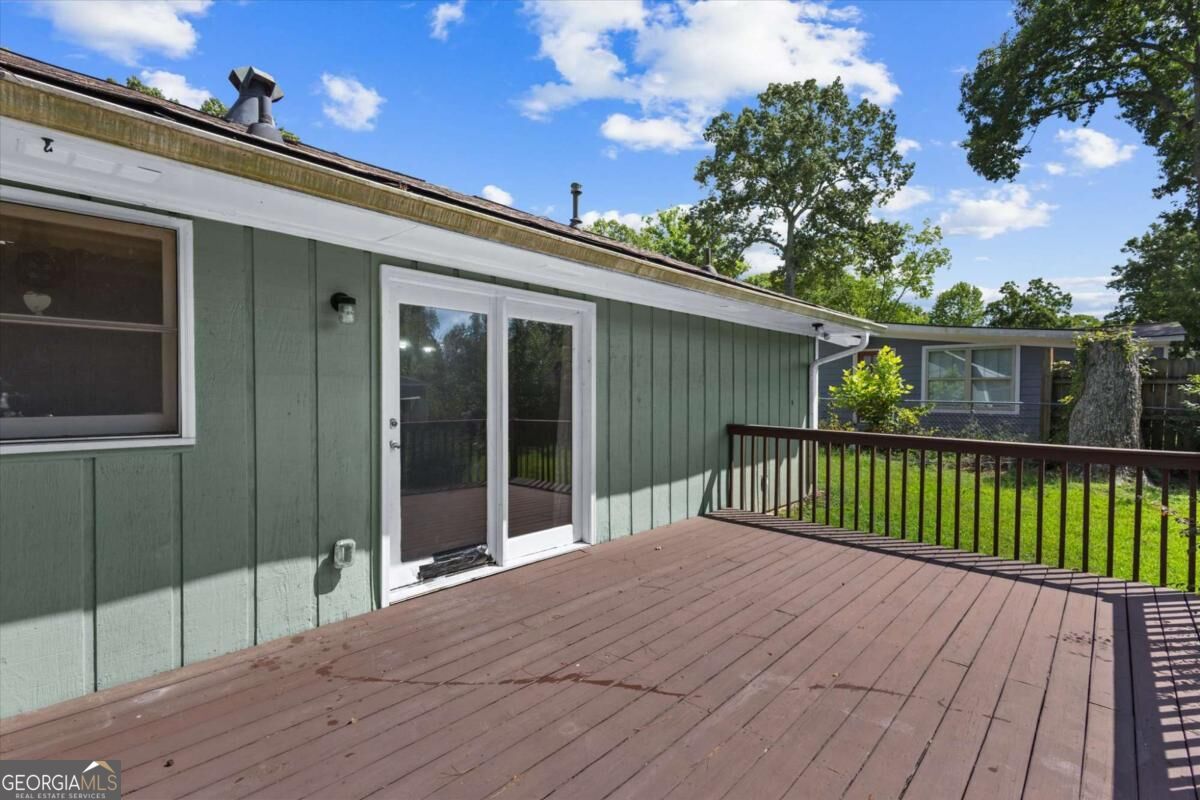 413 Hemlock Drive Property Photo 10