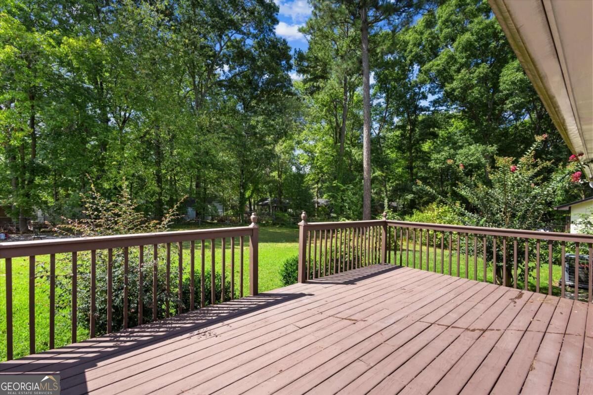 413 Hemlock Drive Property Photo 11
