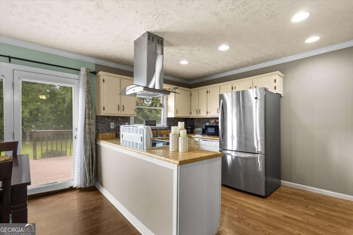 413 Hemlock Drive Property Photo 22