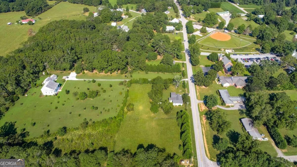 5740 Bostwick Highway Property Photo 2
