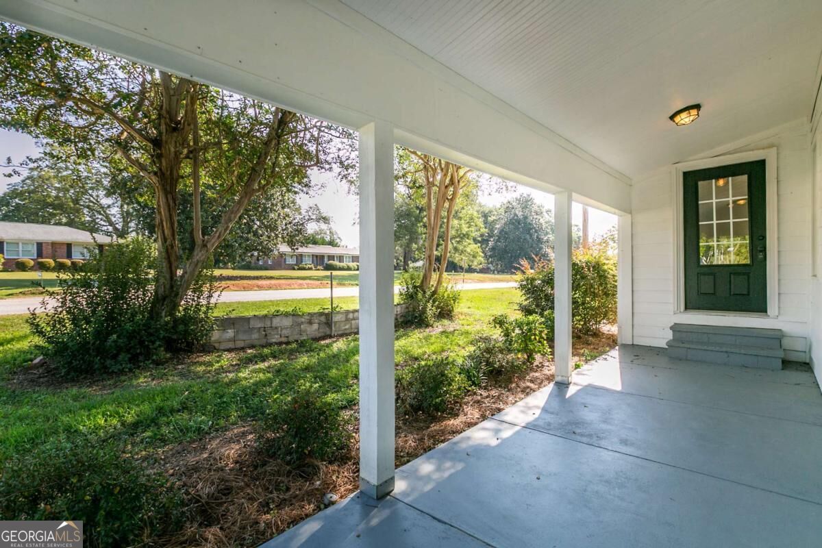 5740 Bostwick Highway Property Photo 10