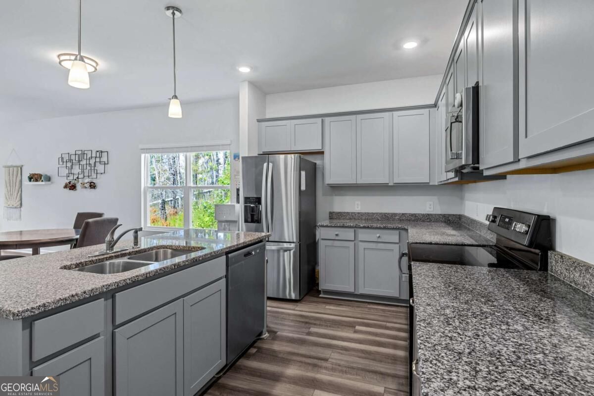 1009 Easthaven Boulevard Property Photo 11
