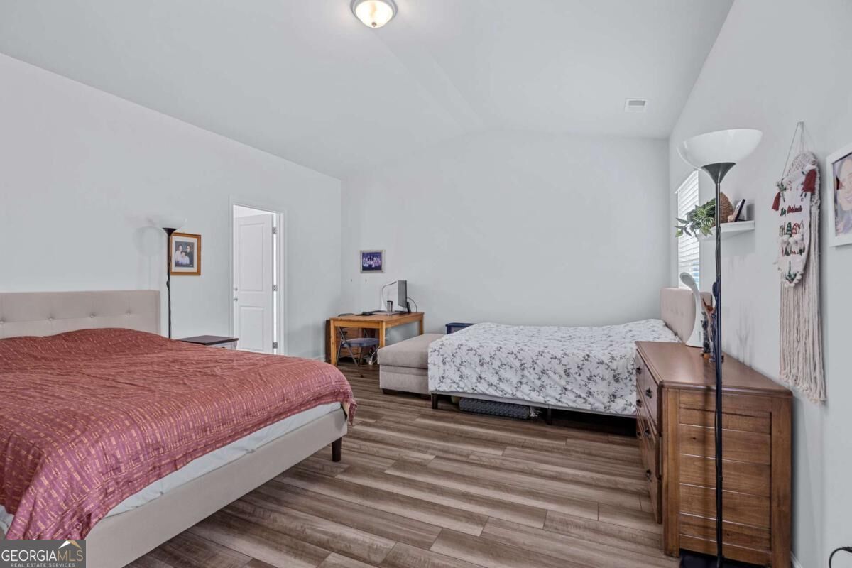 1009 Easthaven Boulevard Property Photo 14