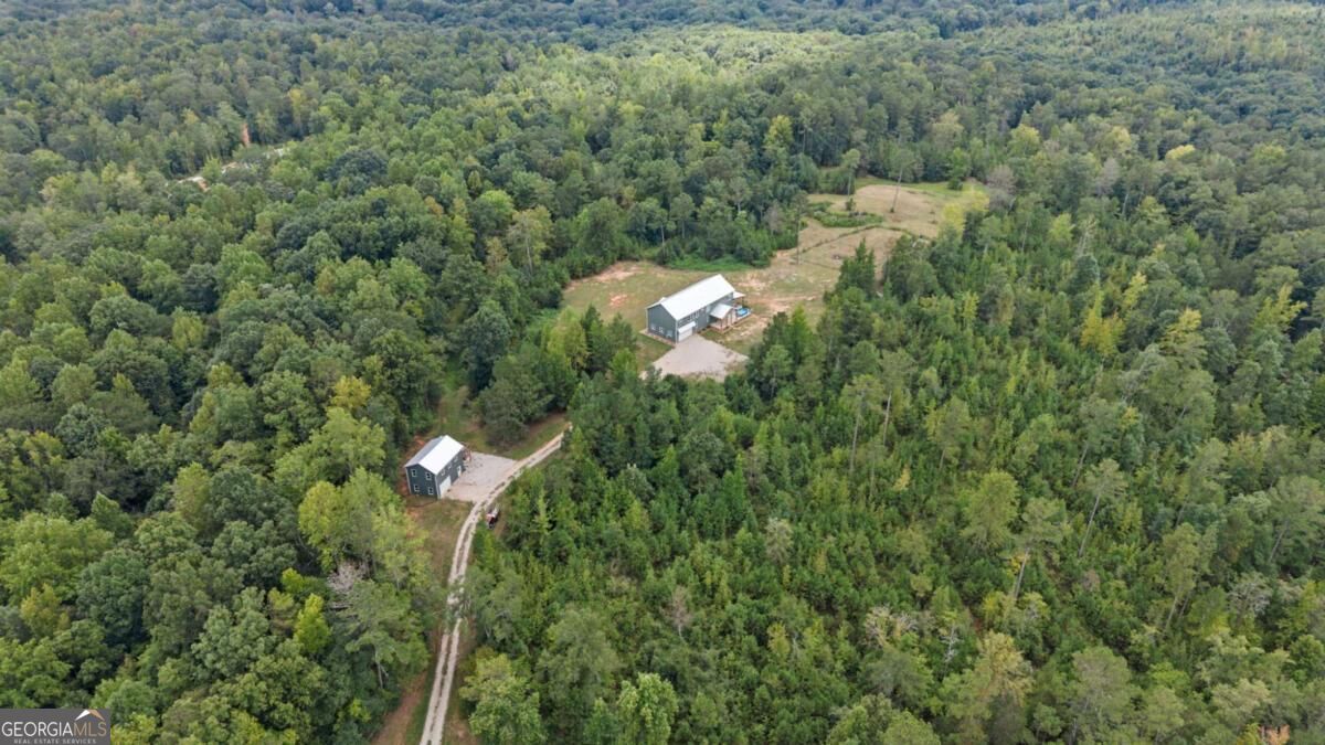 1032 Washington Road Property Photo 1