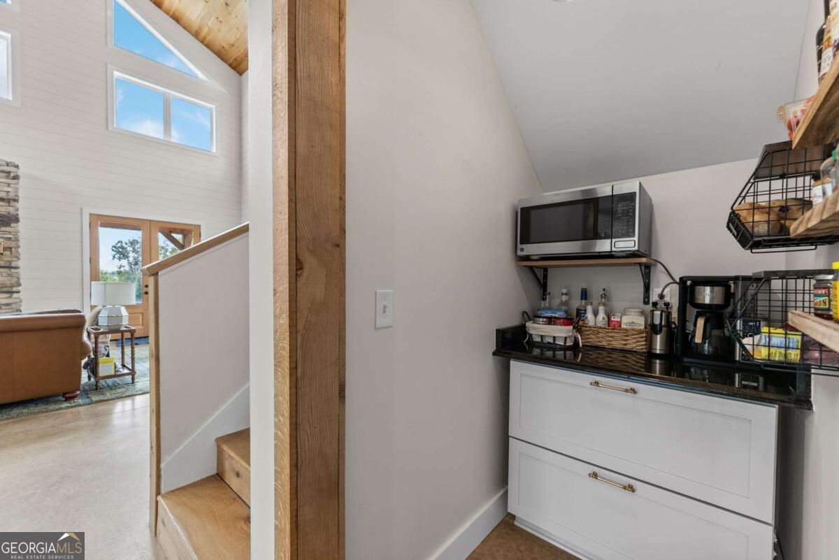 1032 Washington Road Property Photo 44