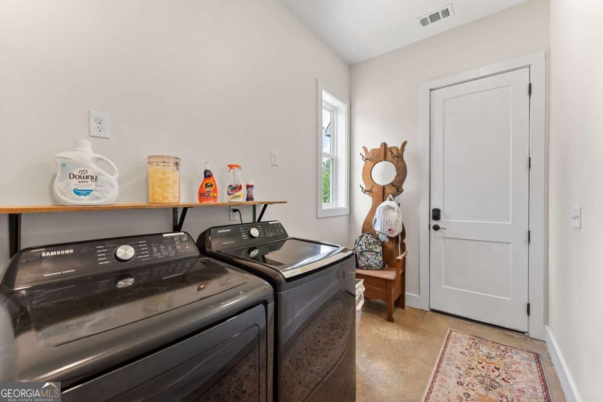 1032 Washington Road Property Photo 52
