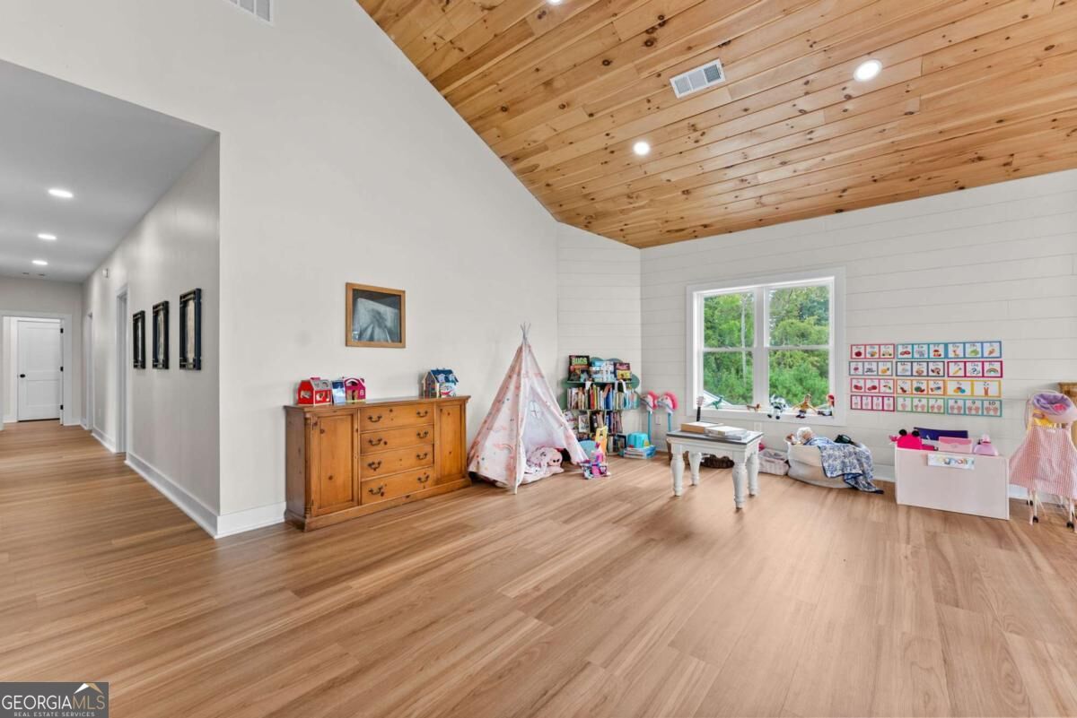 1032 Washington Road Property Photo 54