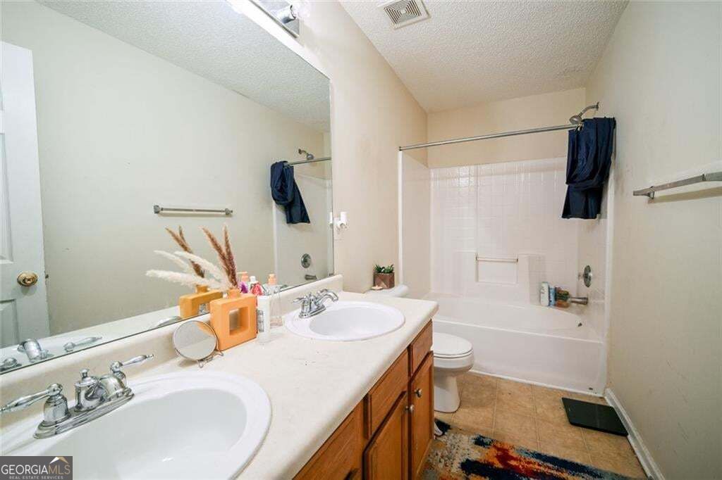 1476 April Lane Property Photo 22